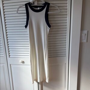 Sleeveless White and Black Dress